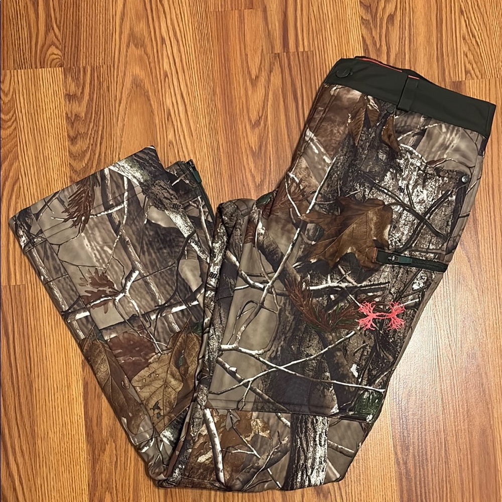 Under Armour Women’s Camouflage Pants